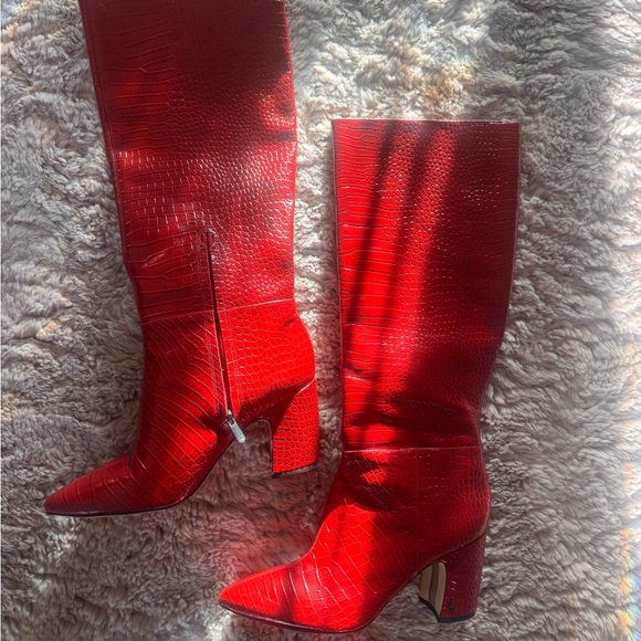 Perfect Condition Red Croc-Embossed Knee-High Boots - Picture 1 of 3